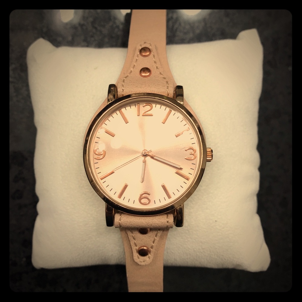 Rose 🌹 Gold Watch